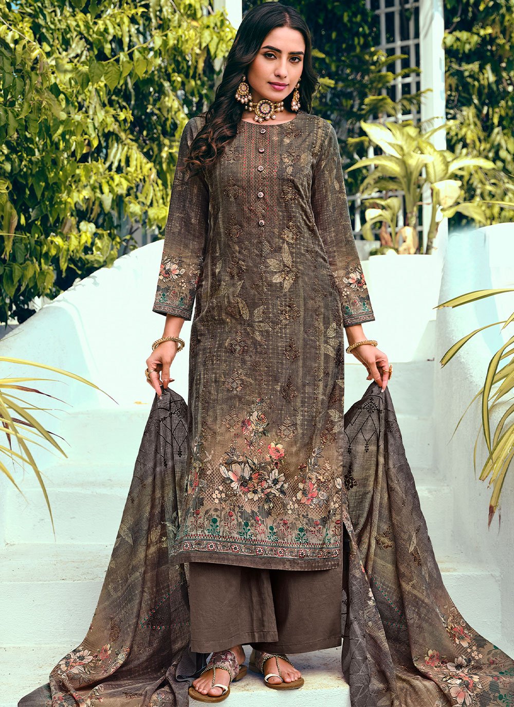 Salwar Suit Blended Cotton Grey Digital Print Salwar Kameez