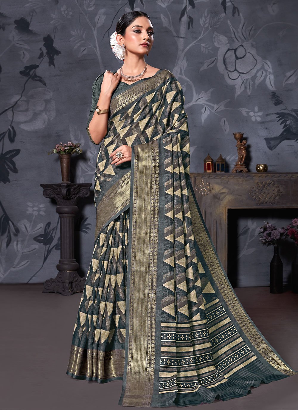 Traditional Saree Cotton Linen Grey Digital Print Saree