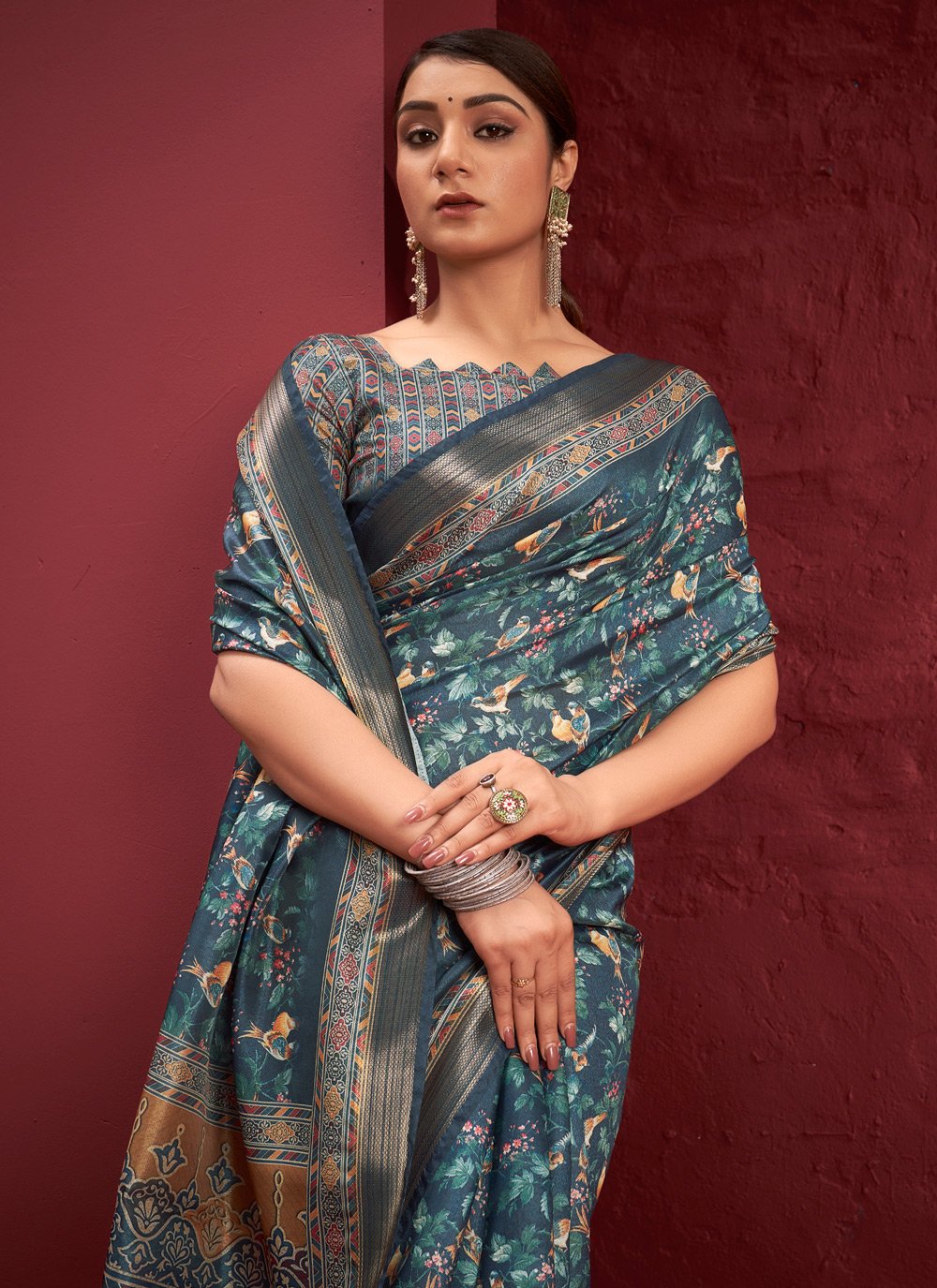 Contemporary Silk Grey Digital Print Saree