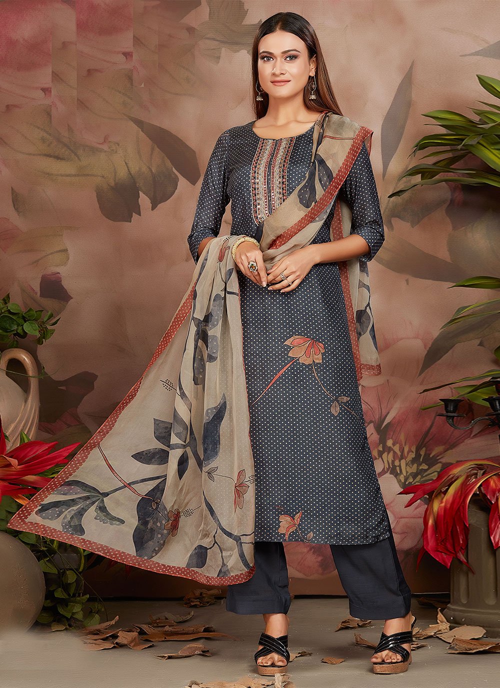 Salwar Suit Muslin Grey Digital Print Salwar Kameez