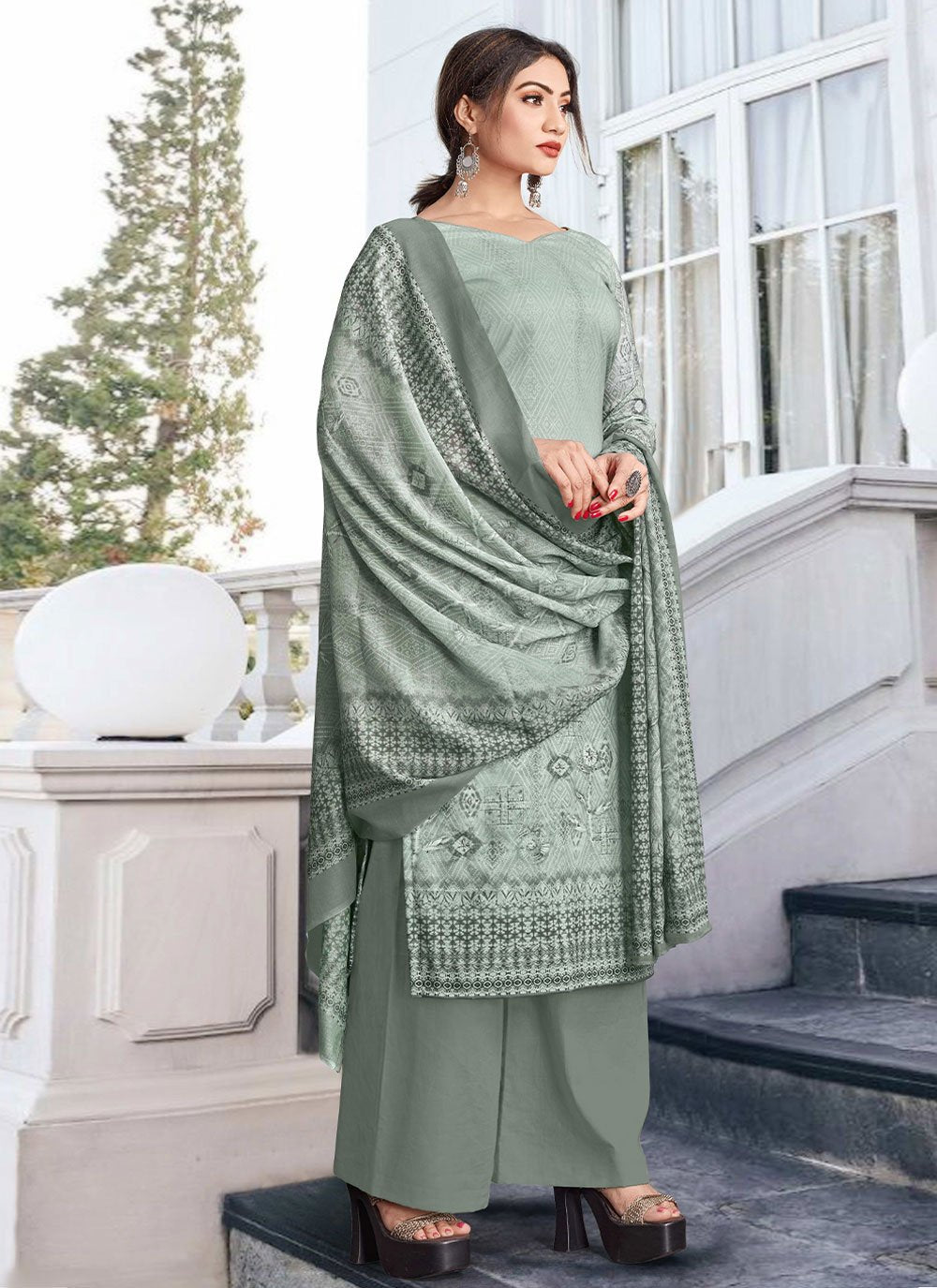 Salwar Suit Cotton Grey Digital Print Salwar Kameez