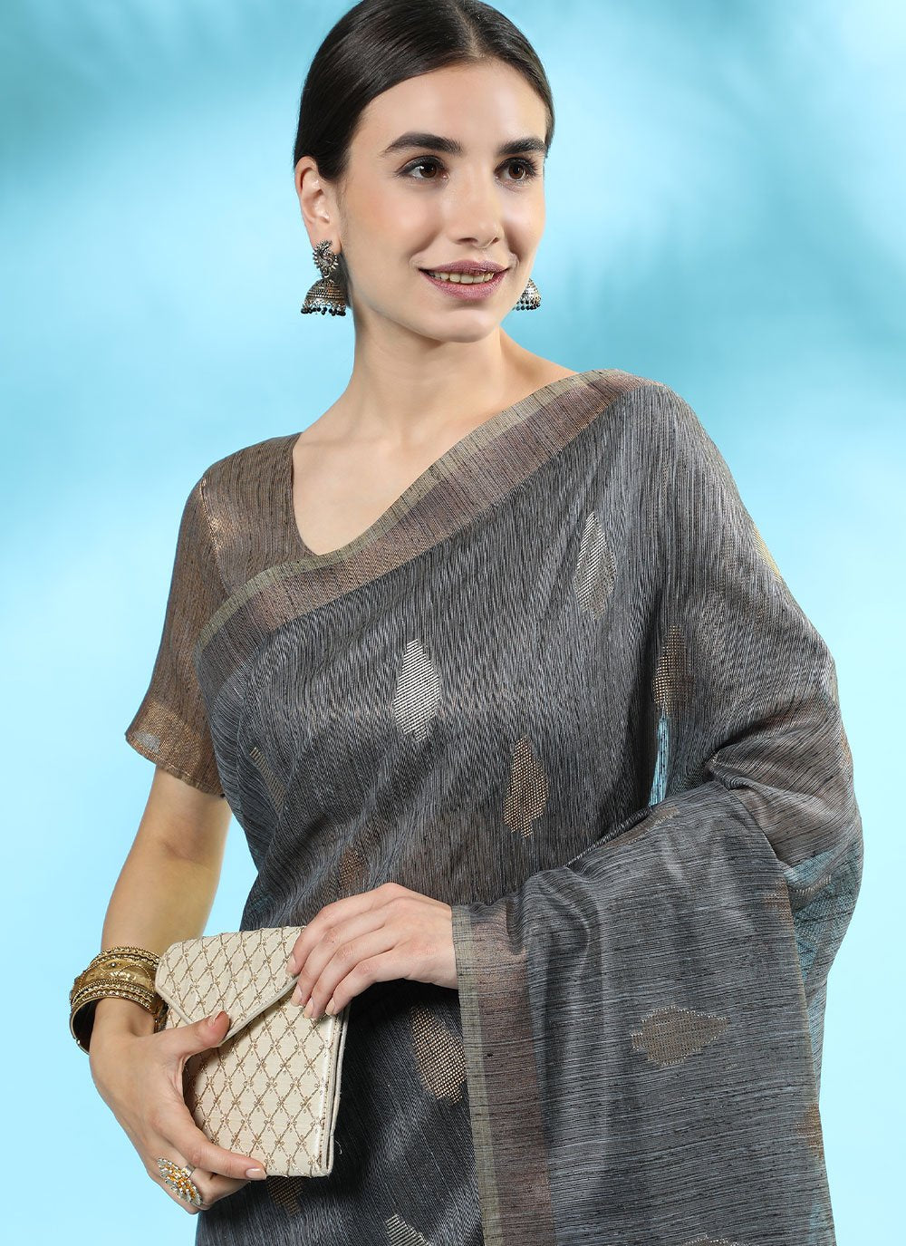 Classic Handloom Silk Grey Woven Saree