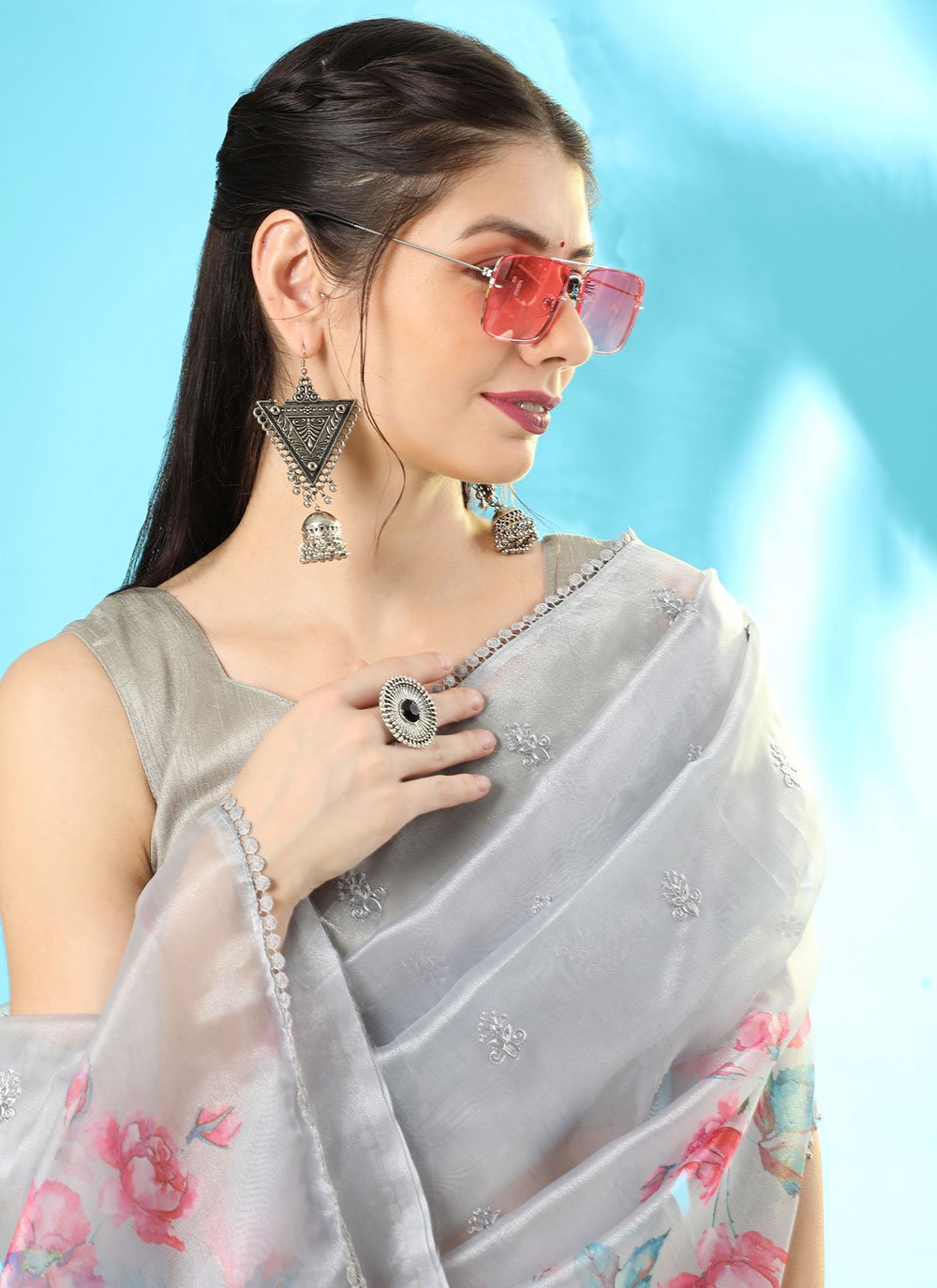 Classic Organza Silk Grey Booti Saree