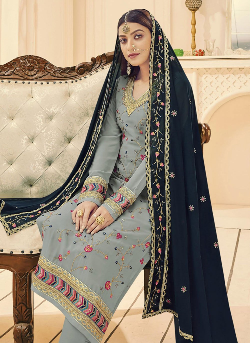 Churidar Suit Georgette Grey Embroidered Salwar Kameez