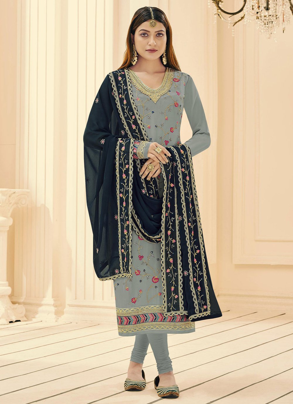 Churidar Suit Georgette Grey Embroidered Salwar Kameez