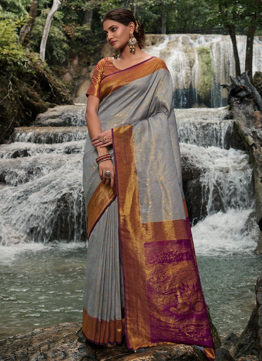 Classic Kanjivaram Silk Grey Woven Saree