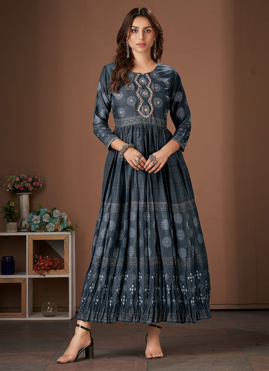 Designer Kurti Muslin Viscose Grey Embroidered Kurtis