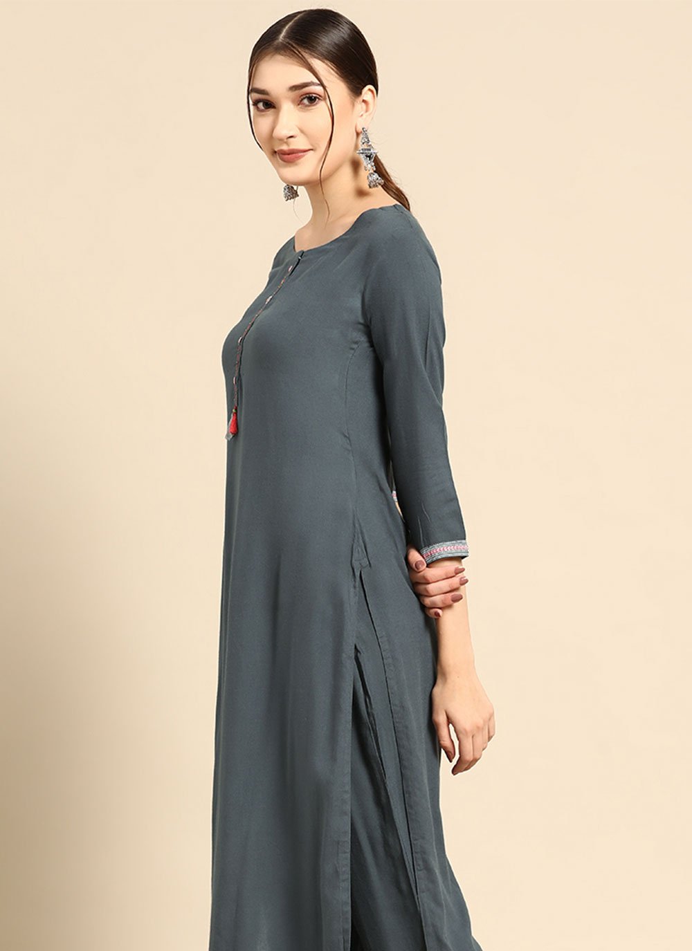 Casual Kurti Rayon Grey Plain Kurtis