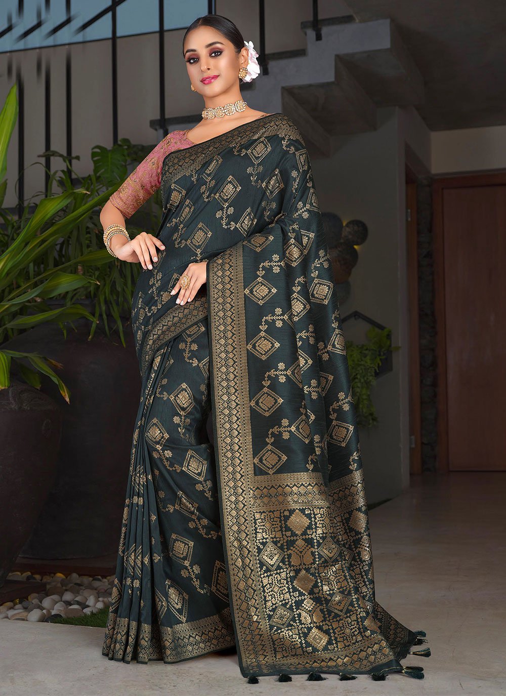 Trendy Saree Silk Grey Patch Border Saree