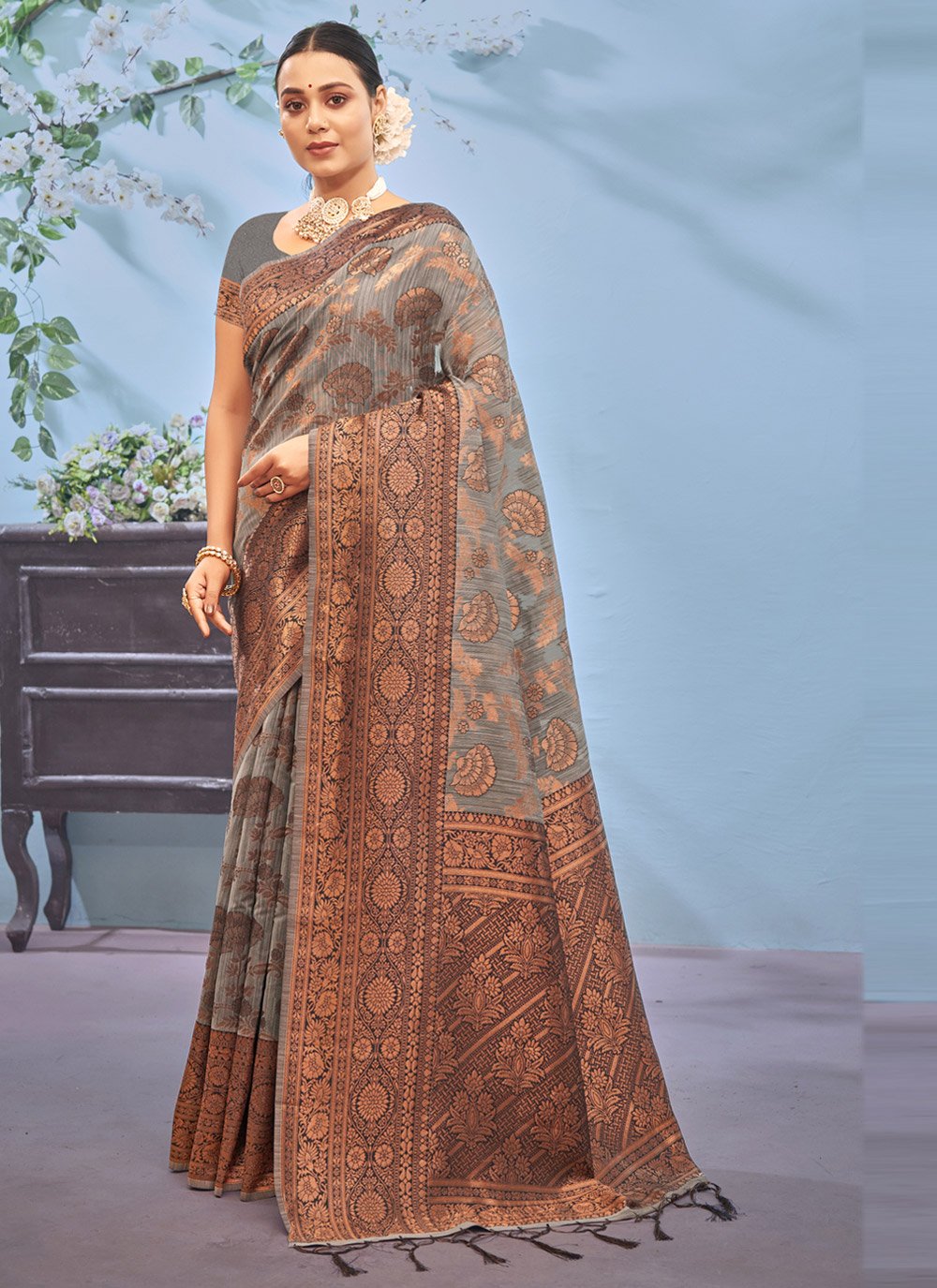 Trendy Saree Cotton Grey Zari Saree