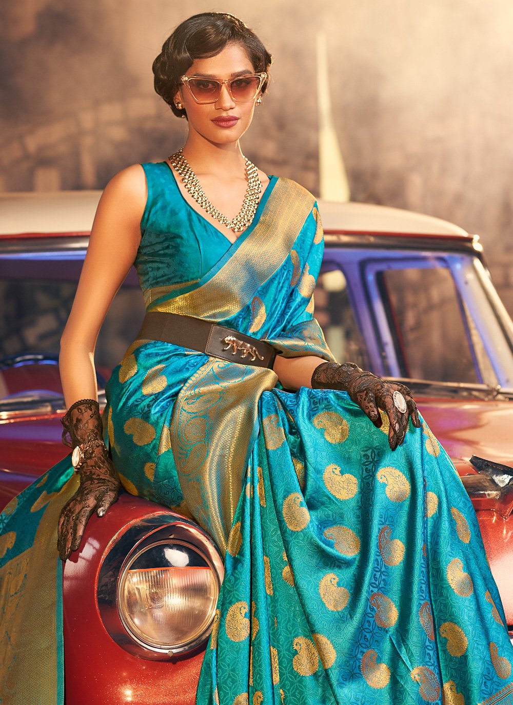 Contemporary Handloom Silk Aqua Blue Weaving Saree