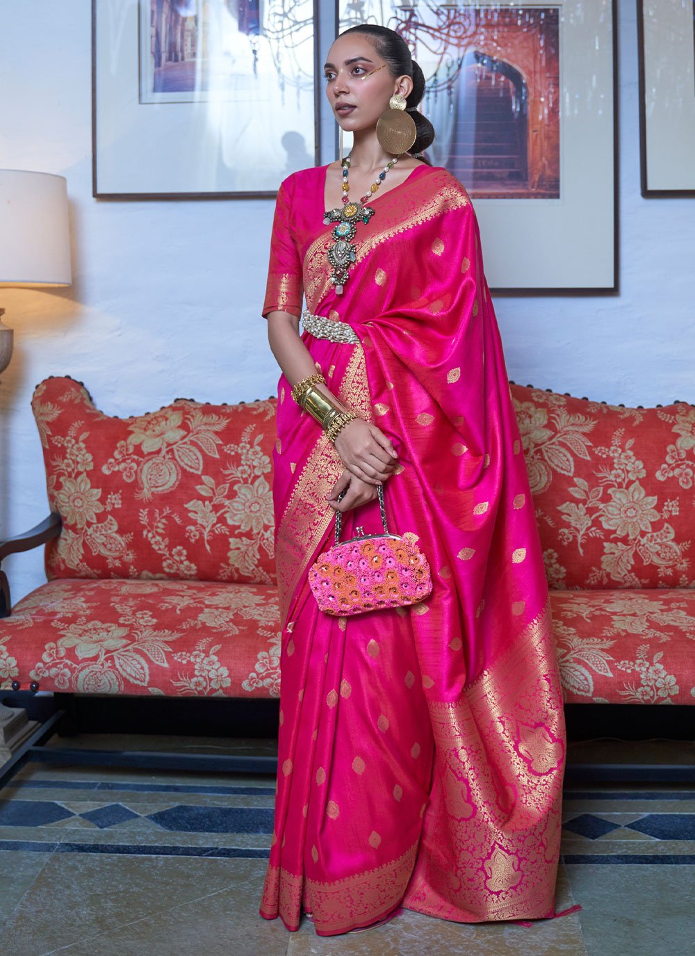 Trendy Saree Handloom Silk Hot Pink Weaving Saree