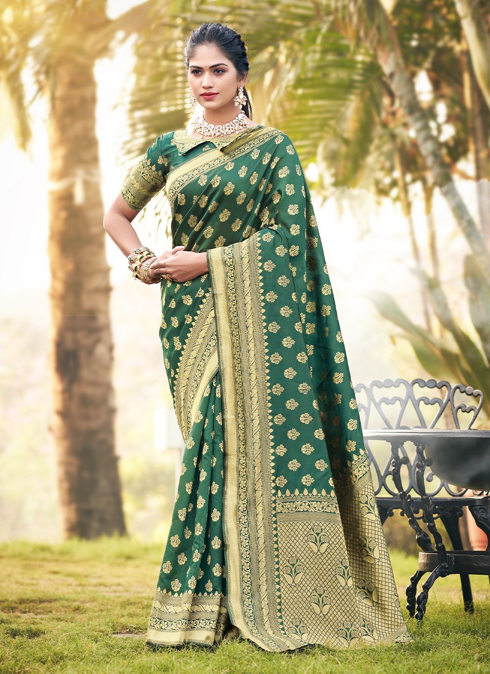 Classic Jacquard Silk Green Zari Saree