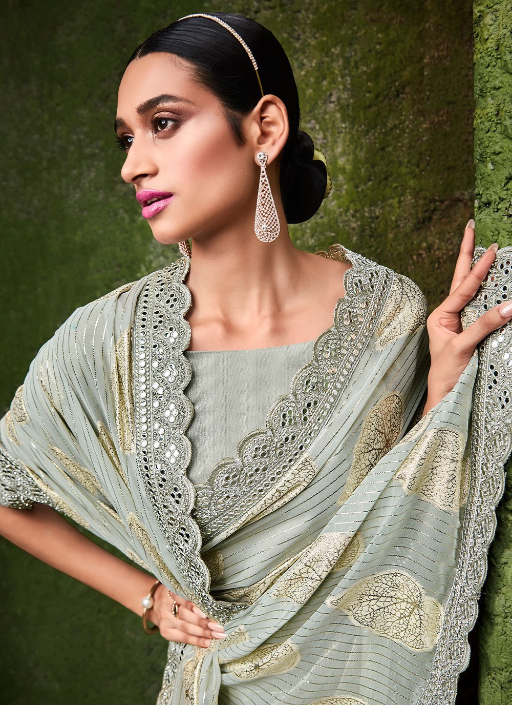 Contemporary Jacquard Silk Sea Green Foil Print Saree