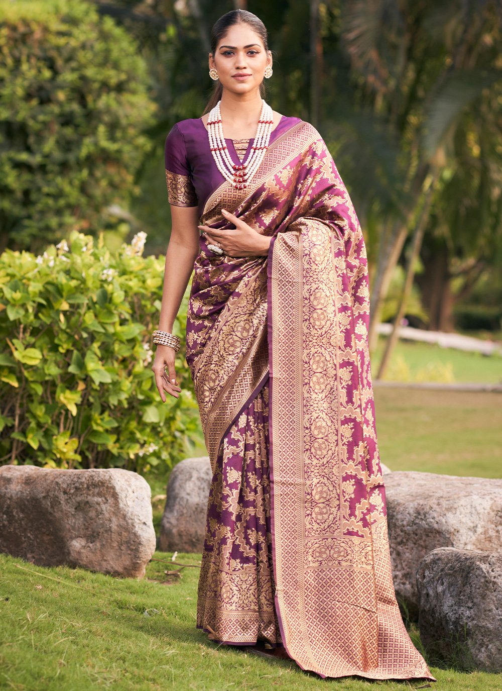 Classic Jacquard Silk Purple Zari Saree