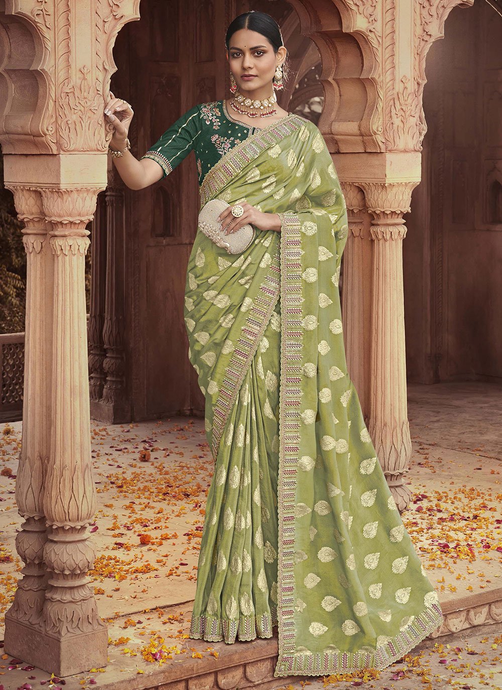 Trendy Saree Viscose Green Jacquard Work Saree