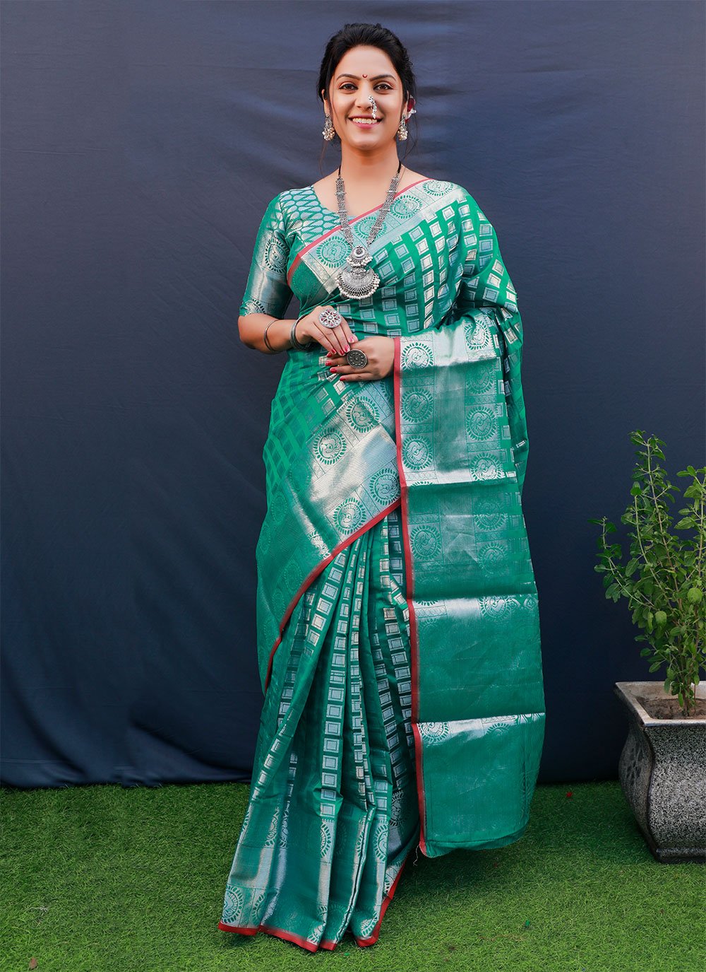 Classic Kanchipuram Silk Green Rama Jacquard Work Saree