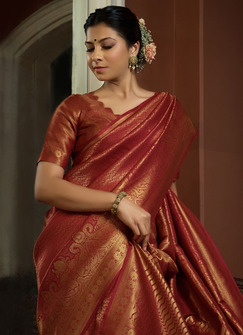 Contemporary Kanjivaram Silk Orange Weaving Saree