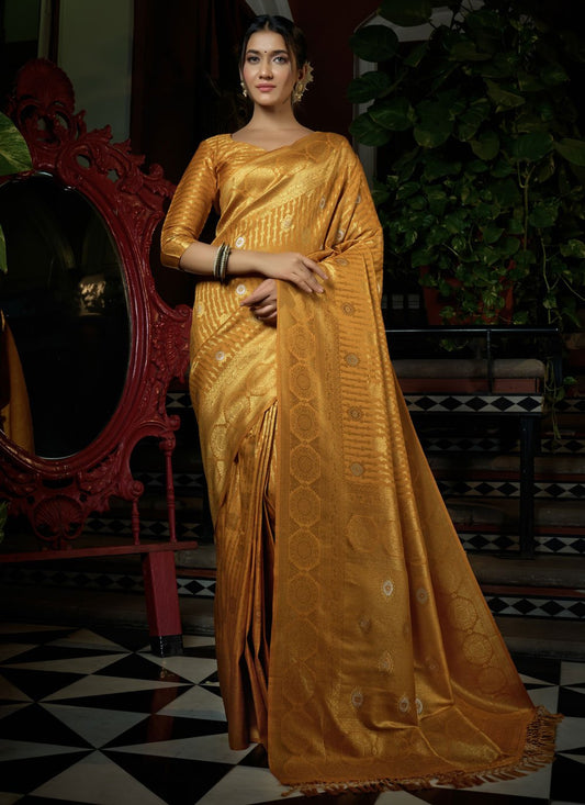 Classic Kanjivaram Silk Gold Yellow Weaving Saree