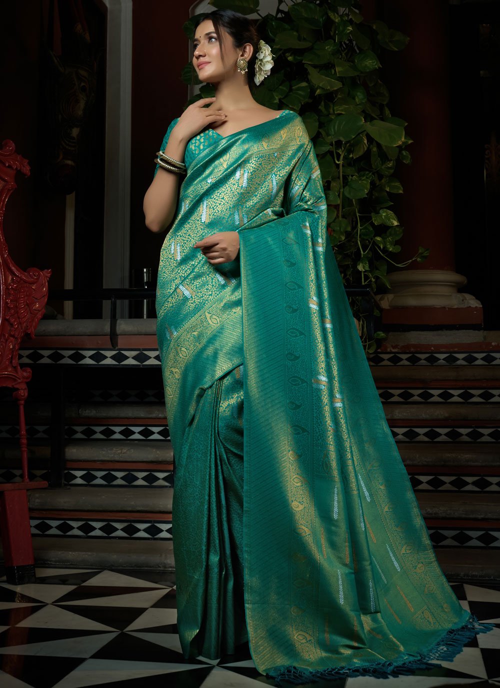 Designer Kanjivaram Silk Gold Turquoise Weaving Saree