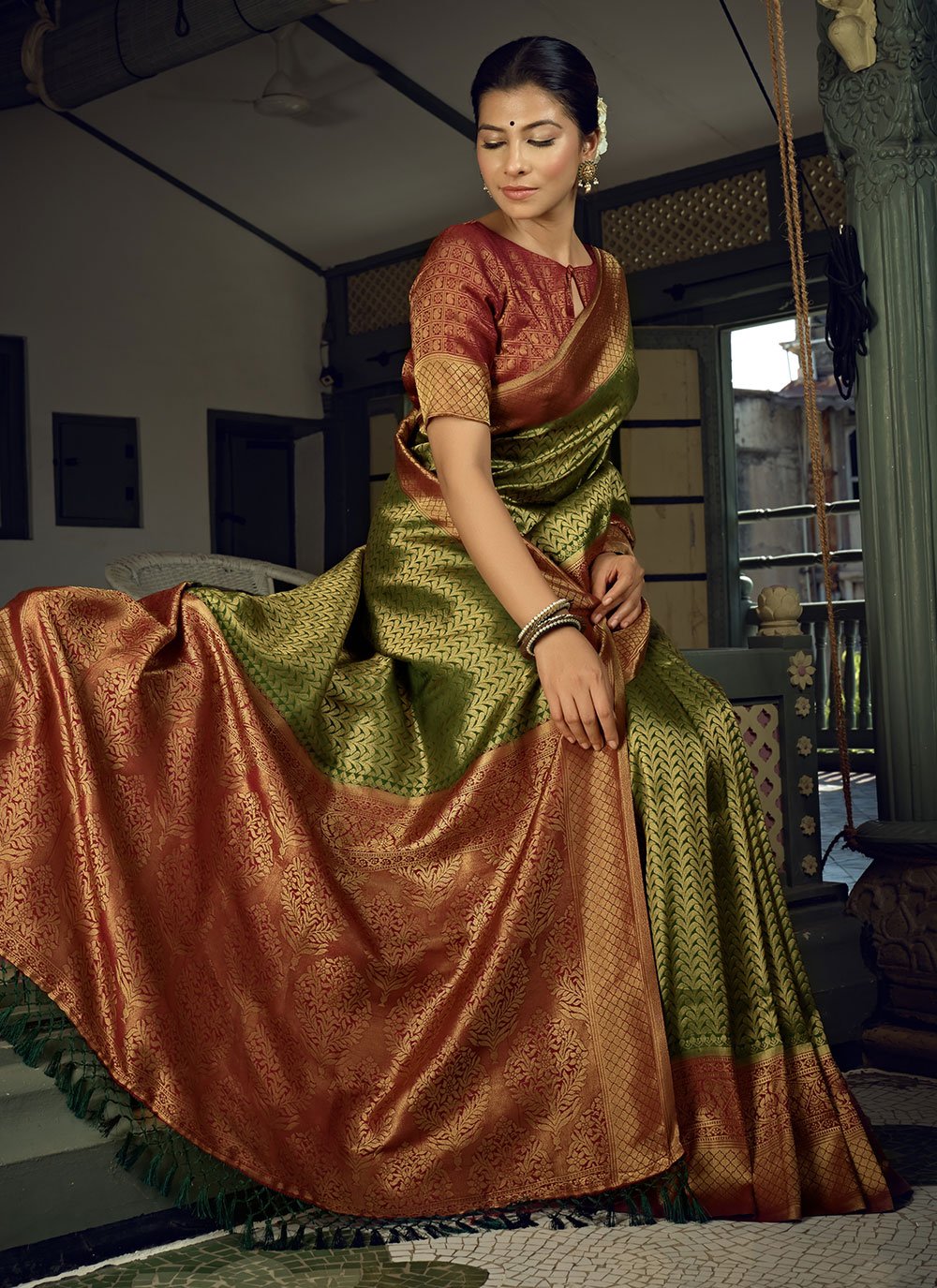 Designer Kanjivaram Silk Green Weaving Saree