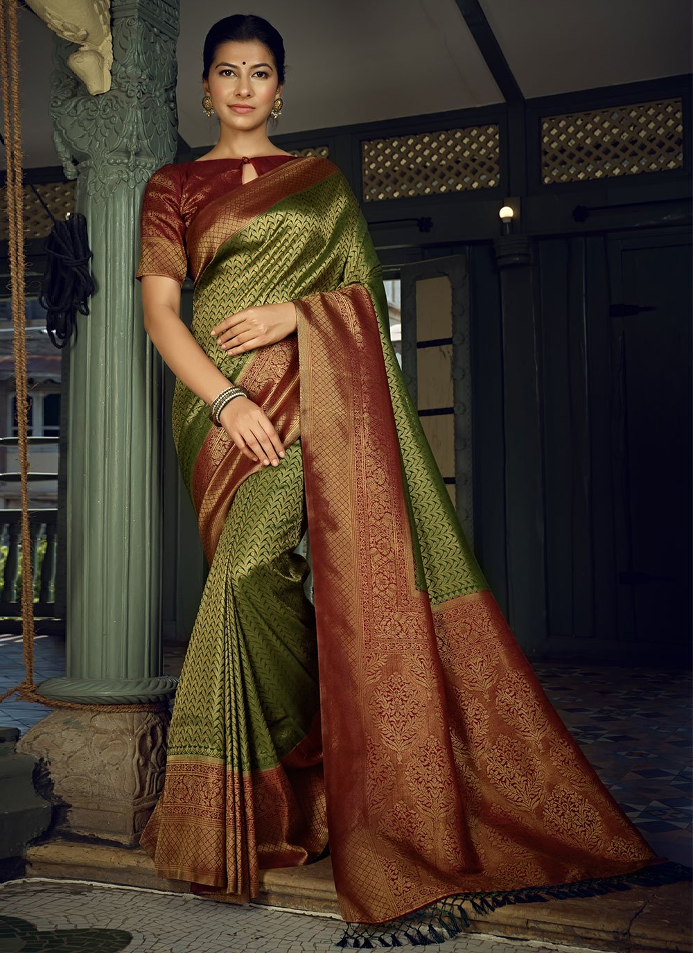 Designer Kanjivaram Silk Green Weaving Saree