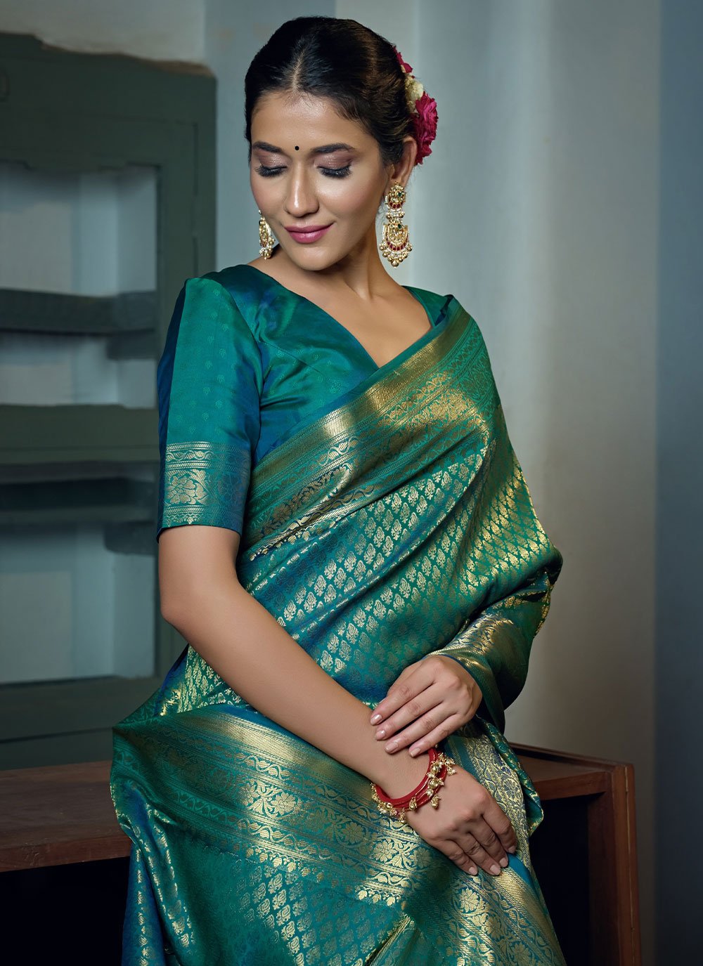 Trendy Saree Kanjivaram Silk Green Weaving Saree