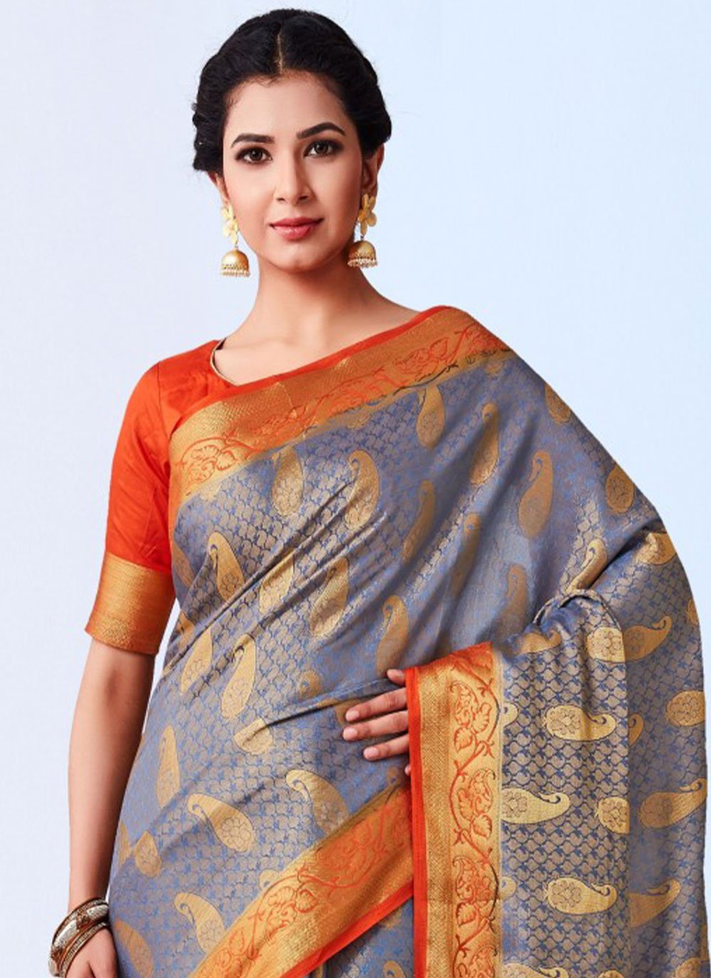 Classic Kanjivaram Silk Grey Zari Saree