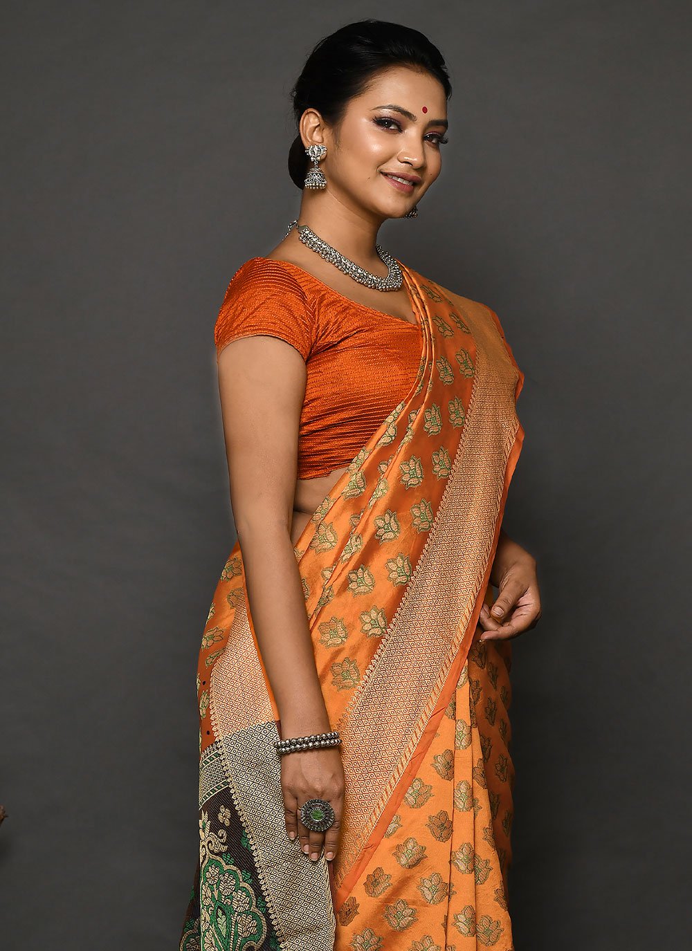 Contemporary Kanjivaram Silk Orange Weaving Saree