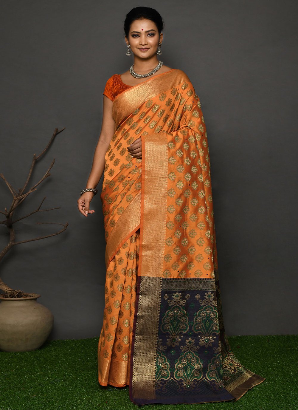 Contemporary Kanjivaram Silk Orange Weaving Saree