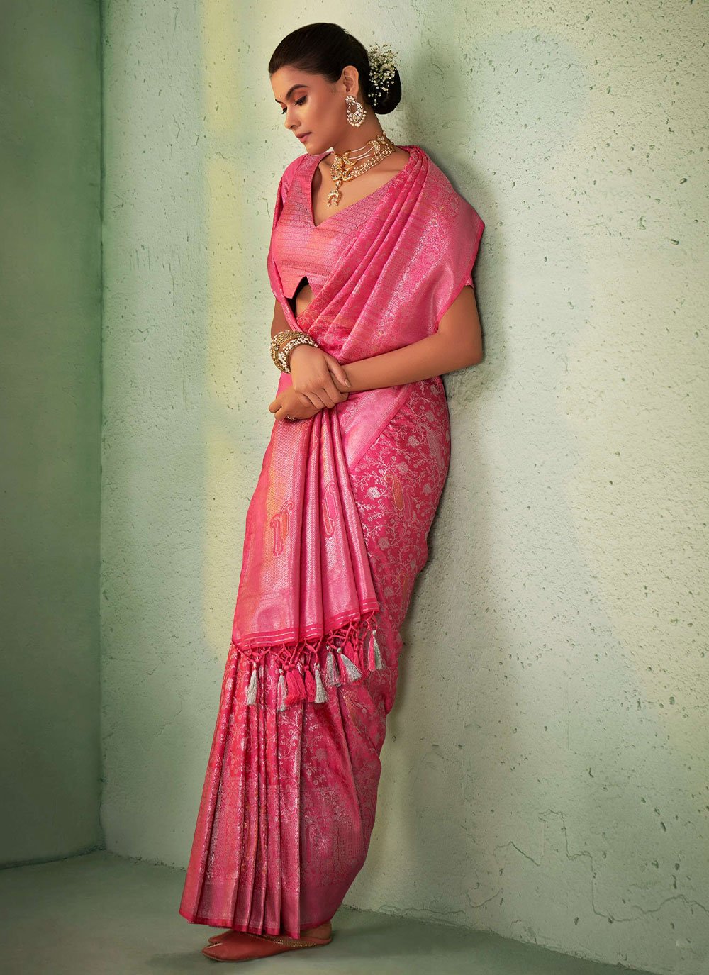 Classic Kanjivaram Silk Pink Weaving Saree