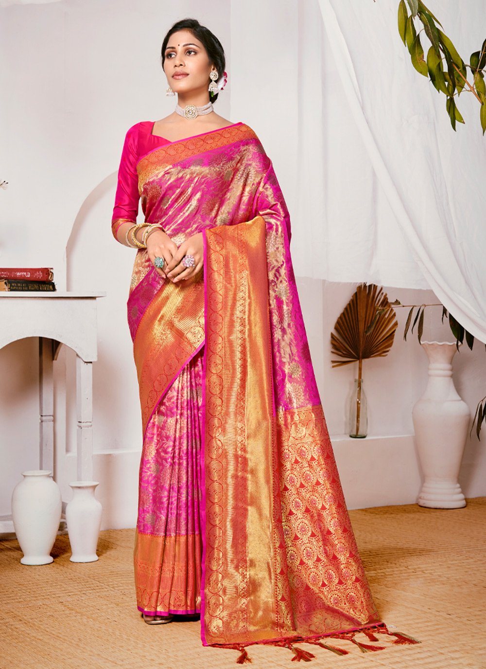 Designer Kanjivaram Silk Fuchsia Weaving Saree