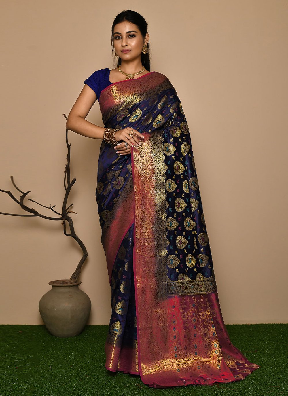 Classic Kanjivaram Silk Blue Weaving Saree