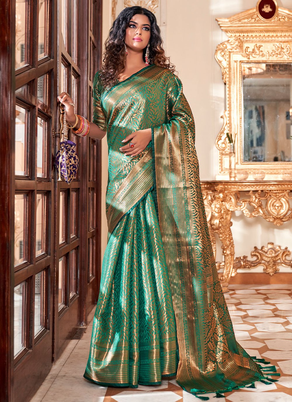 Contemporary Kanjivaram Silk Green Weaving Saree