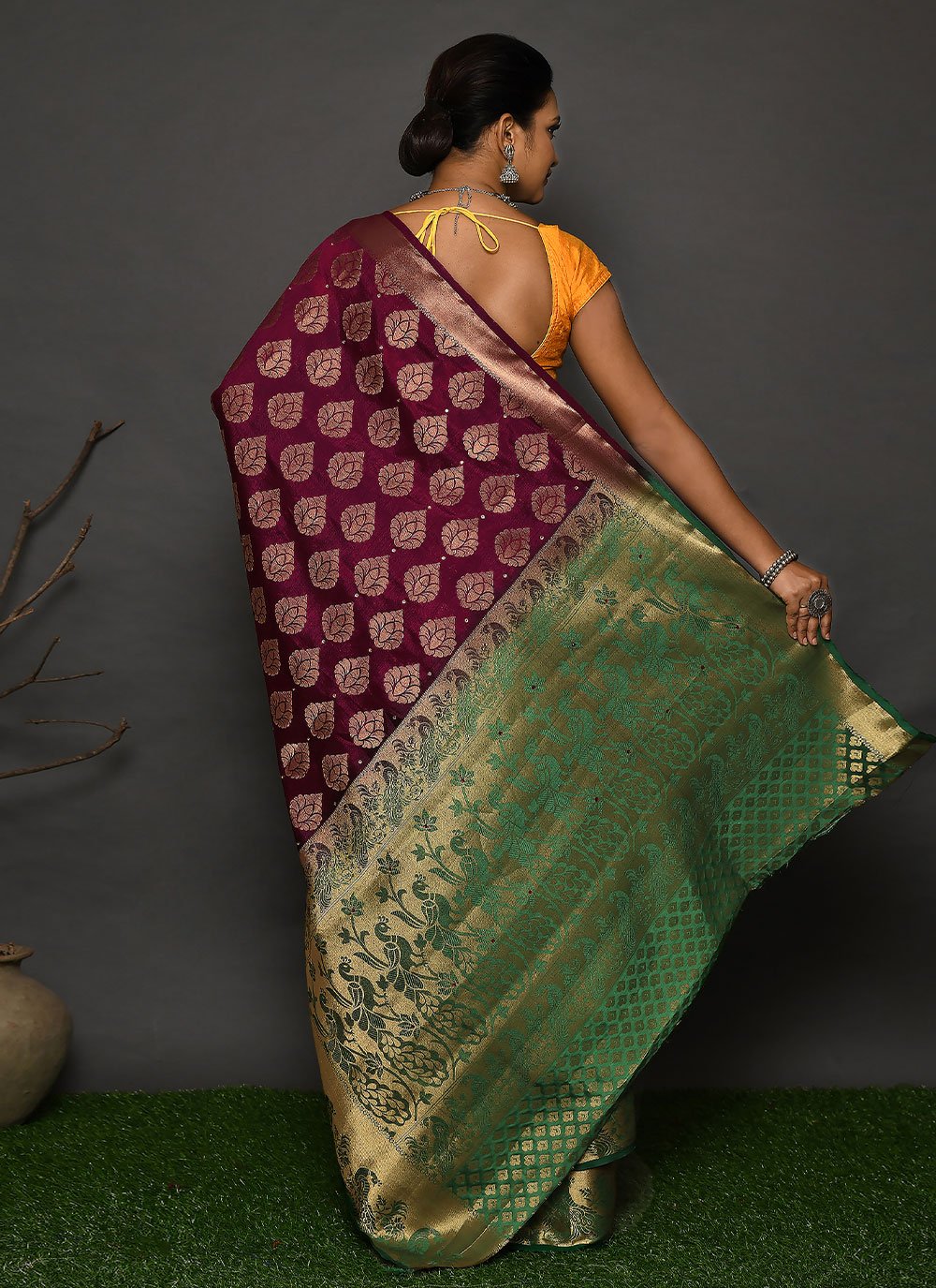 Classic Kanjivaram Silk Maroon Weaving Saree