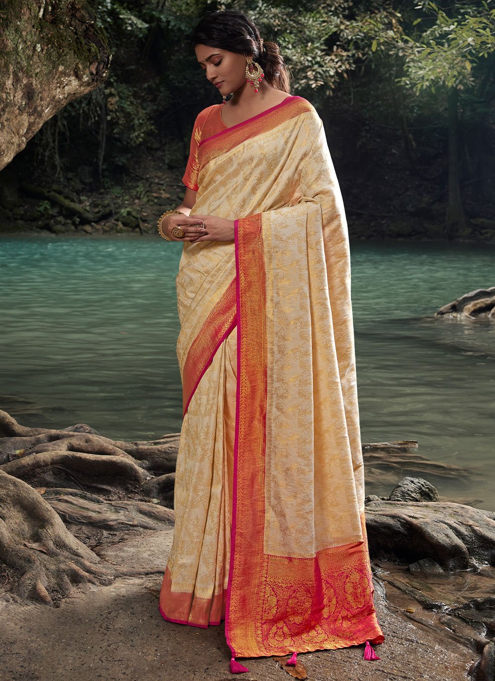 Classic Kanjivaram Silk Cream Woven Saree