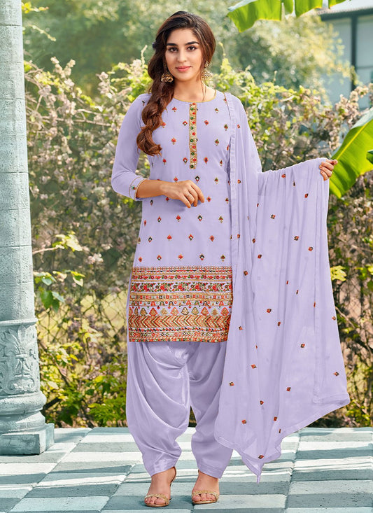 Punjabi Salwar Suit Georgette Lavender Embroidered Salwar Kameez