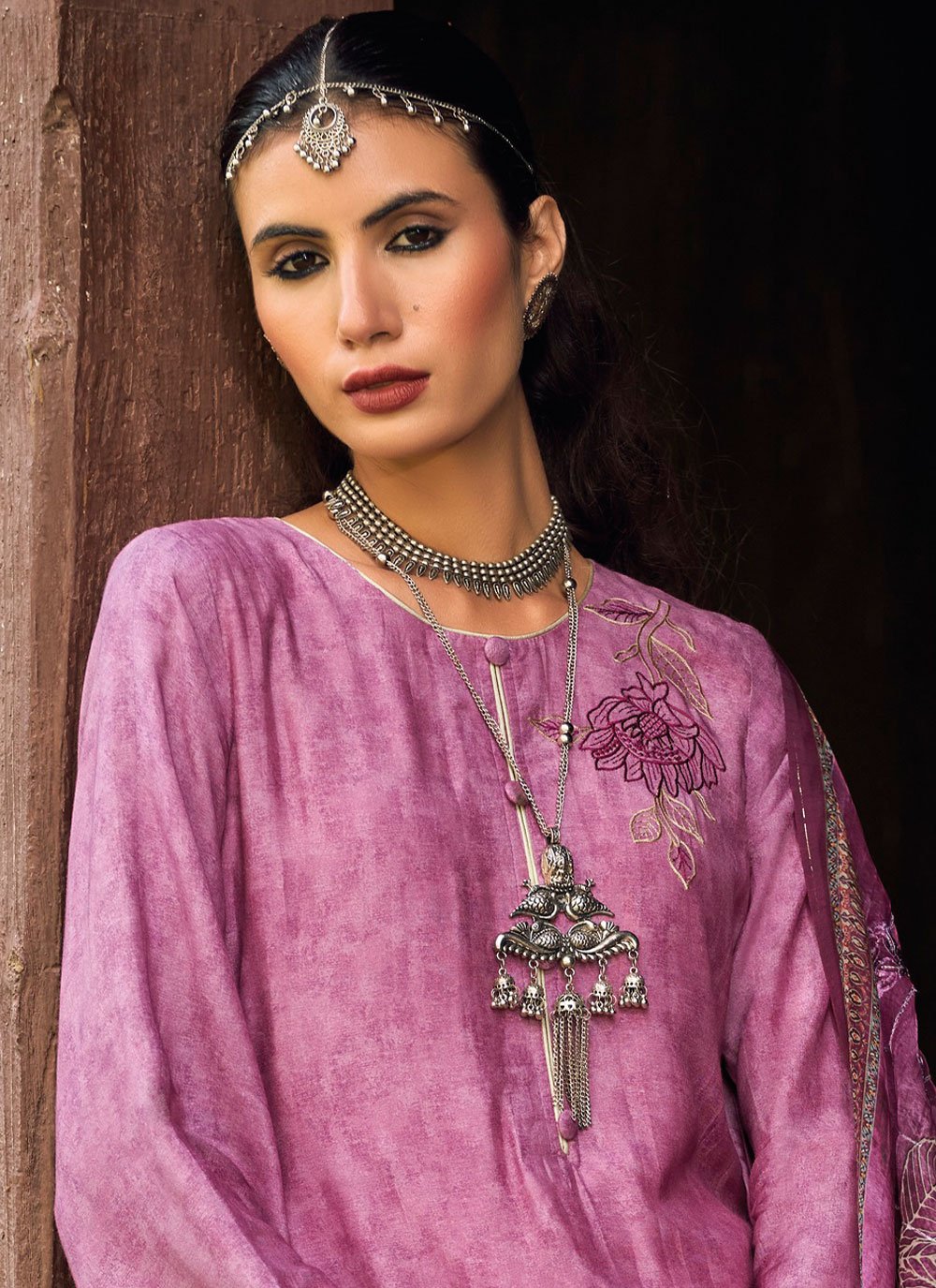 Pakistani Salwar Suit Silk Lavender Embroidered Salwar Kameez