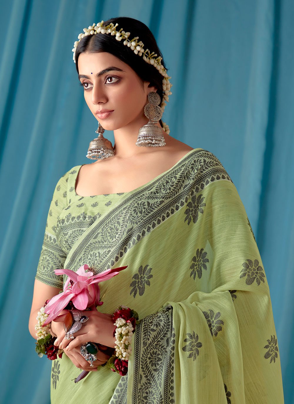 Classic Linen Sea Green Lucknowi Work Saree