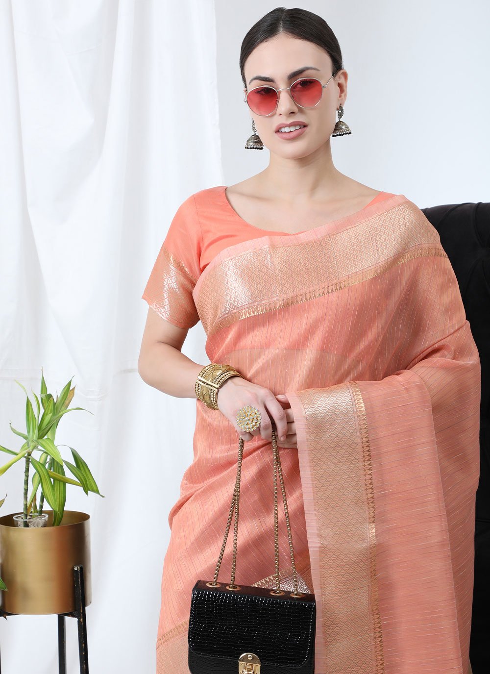 Trendy Saree Linen Tissue Peach Strips Print Saree