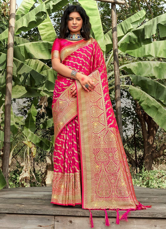 Traditional Saree Banarasi Silk Magenta Weaving Saree