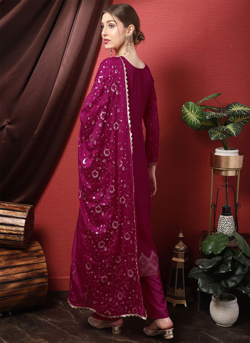 Salwar Suit Silk Magenta Embroidered Salwar Kameez