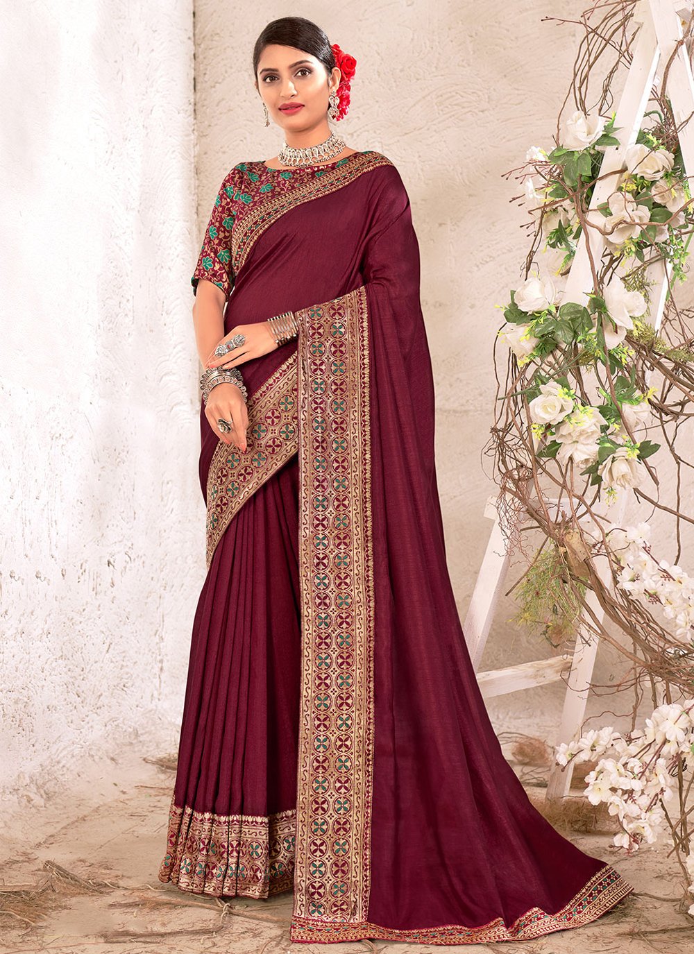 Contemporary Vichitra Silk Magenta Jacquard Work Saree