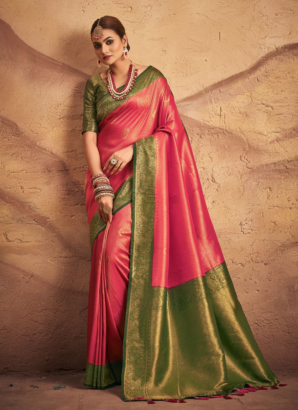 Classic Silk Magenta Weaving Saree