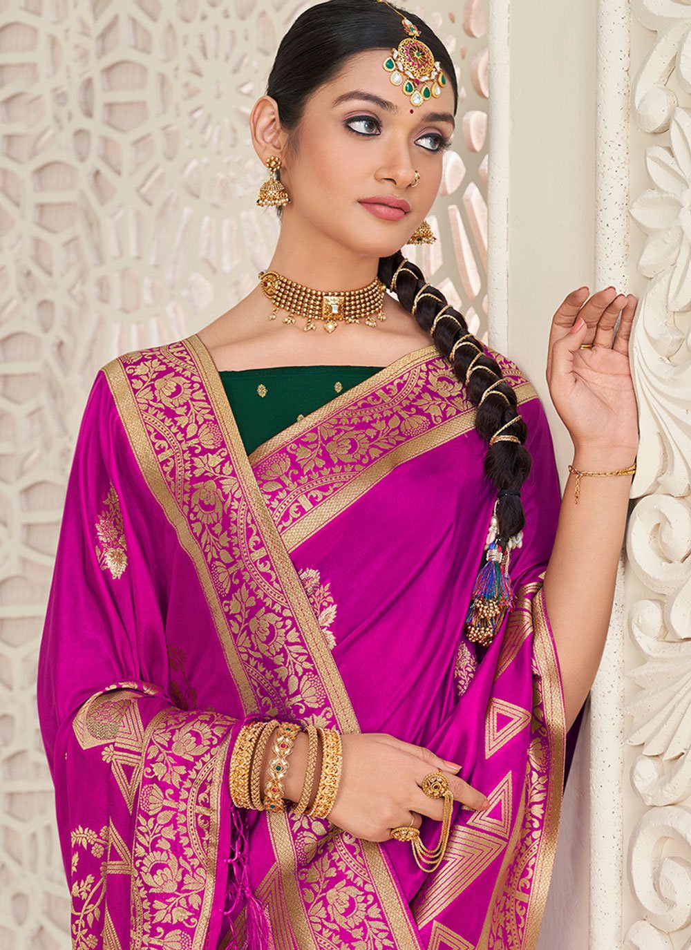 Trendy Saree Silk Magenta Weaving Saree