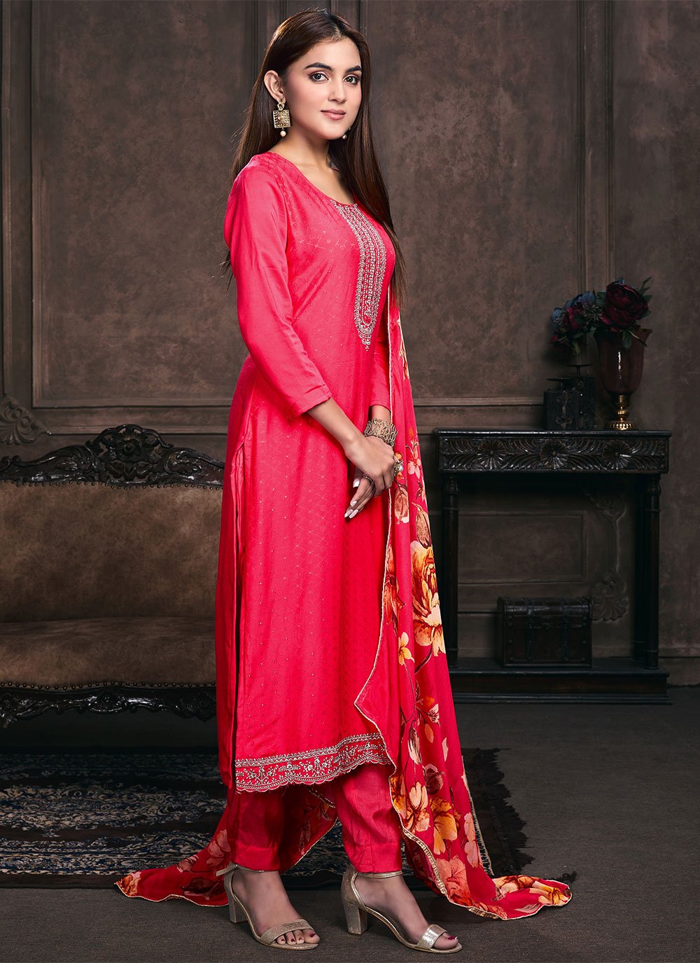 Salwar Suit Muslin Magenta Embroidered Salwar Kameez