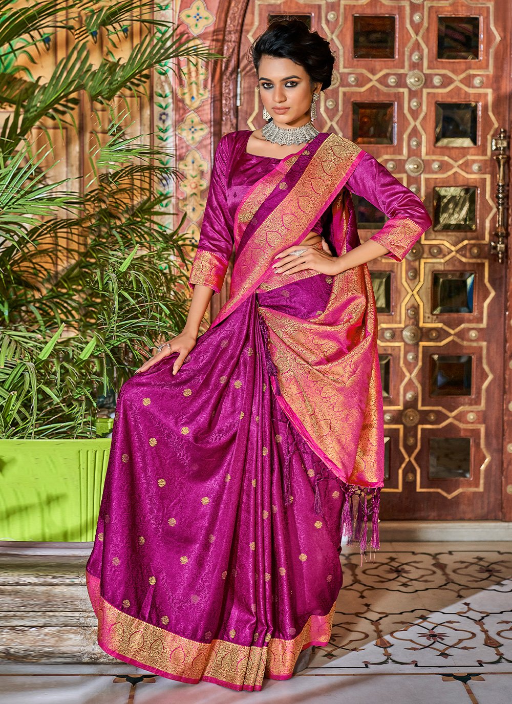 Trendy Saree Satin Silk Magenta Weaving Saree