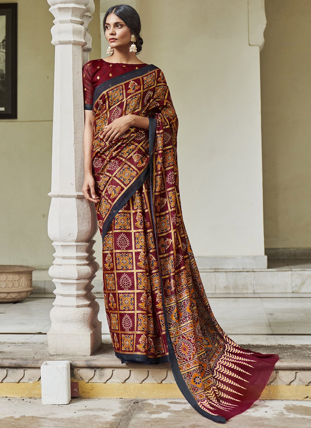 Casual Cotton Maroon Foil Print Saree