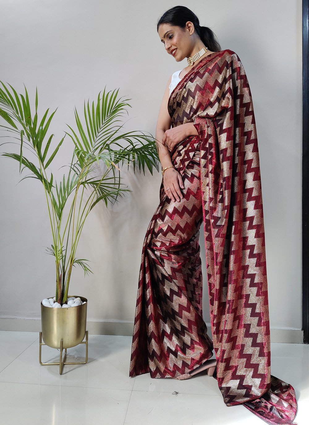 Classic Net Maroon Foil Print Saree