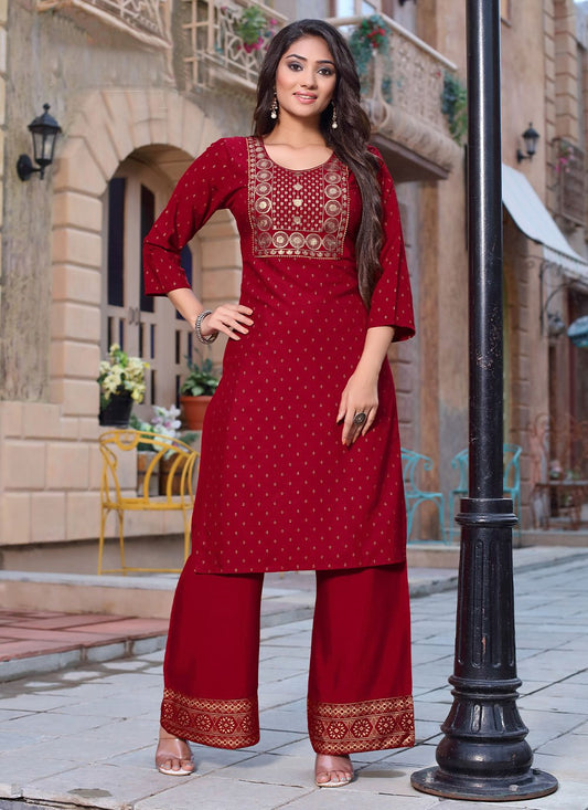 Casual Kurti Rayon Maroon Foil Print Kurtis